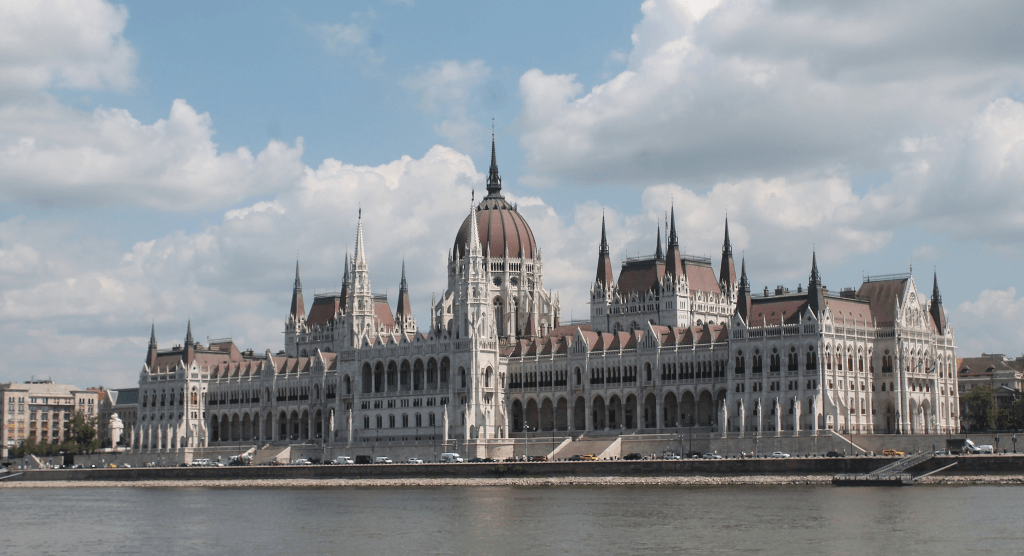 Budapeszt, Budynek Parlamentu