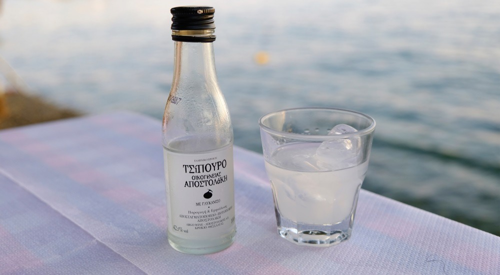 grecki alkohol