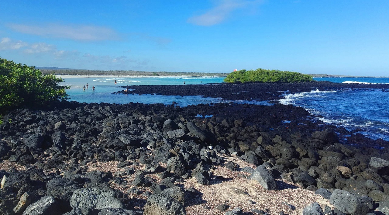 Na Galapagos lub Thaiti – czy warto jechać z biurem podróży?