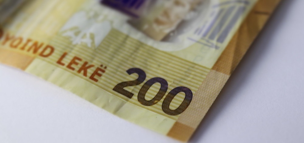 waluta w Albanii